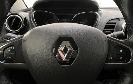 Renault Kaptur I рестайлинг, 2017 год, 1 370 000 рублей, 8 фотография