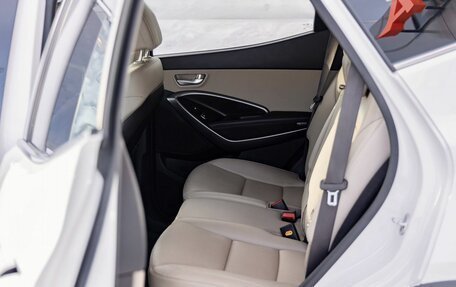 Hyundai Santa Fe III рестайлинг, 2015 год, 2 550 000 рублей, 14 фотография