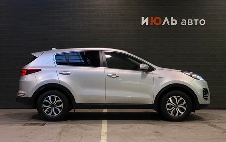 KIA Sportage IV рестайлинг, 2017 год, 1 750 000 рублей, 4 фотография