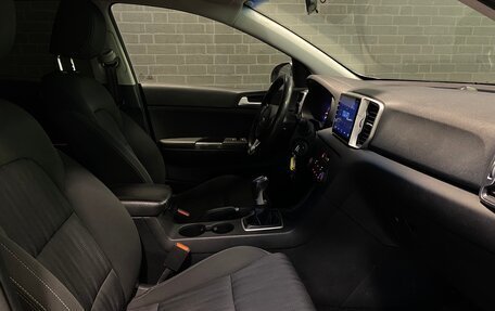 KIA Sportage IV рестайлинг, 2017 год, 1 750 000 рублей, 10 фотография