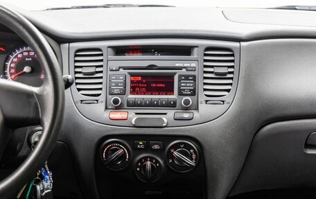 KIA Rio II, 2010 год, 668 000 рублей, 18 фотография