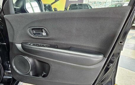 Honda Vezel, 2018 год, 1 819 000 рублей, 9 фотография