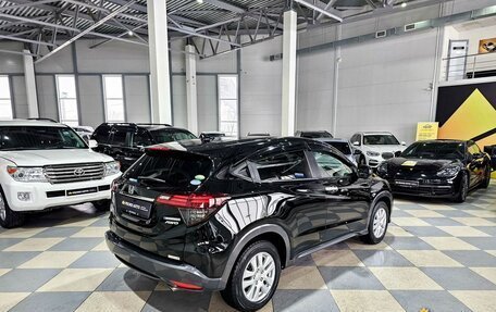 Honda Vezel, 2018 год, 1 819 000 рублей, 4 фотография