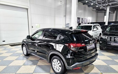 Honda Vezel, 2018 год, 1 819 000 рублей, 6 фотография