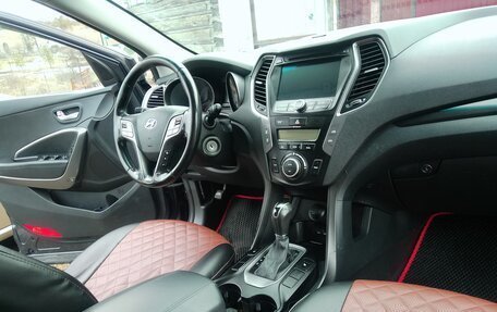Hyundai Santa Fe III рестайлинг, 2014 год, 1 575 000 рублей, 2 фотография