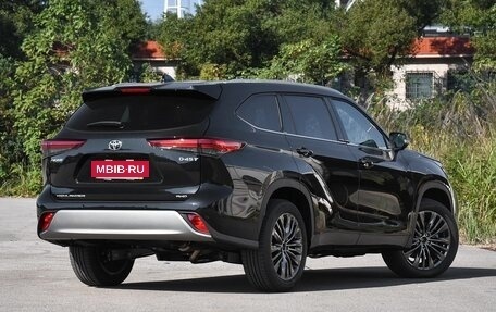 Toyota Highlander, 2025 год, 5 640 000 рублей, 9 фотография