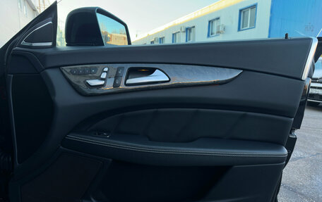 Mercedes-Benz CLS, 2017 год, 4 100 000 рублей, 15 фотография