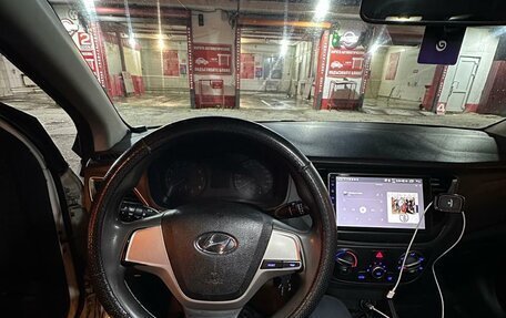 Hyundai Solaris II рестайлинг, 2017 год, 525 000 рублей, 8 фотография