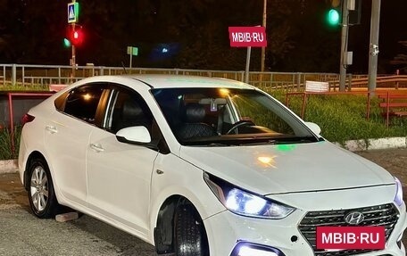 Hyundai Solaris II рестайлинг, 2017 год, 525 000 рублей, 2 фотография