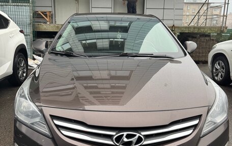 Hyundai Solaris II рестайлинг, 2016 год, 1 100 000 рублей, 2 фотография