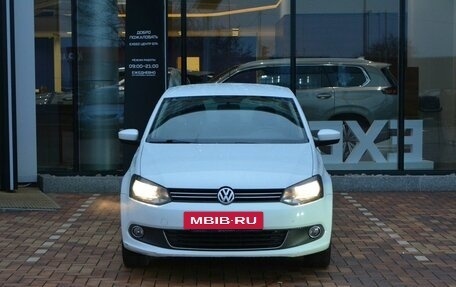 Volkswagen Polo VI (EU Market), 2015 год, 995 000 рублей, 2 фотография