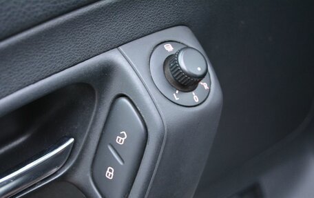 Volkswagen Polo VI (EU Market), 2015 год, 995 000 рублей, 23 фотография