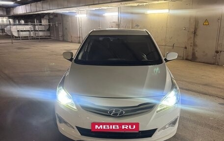 Hyundai Solaris II рестайлинг, 2016 год, 689 000 рублей, 2 фотография