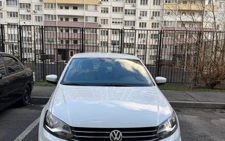 Volkswagen Polo VI (EU Market), 2018 год, 1 200 000 рублей, 3 фотография