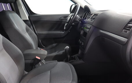 Skoda Yeti I рестайлинг, 2010 год, 559 000 рублей, 11 фотография