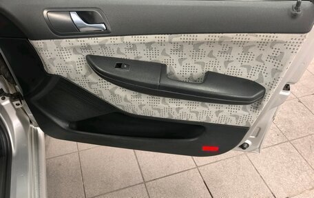 Skoda Fabia I, 2003 год, 270 000 рублей, 17 фотография