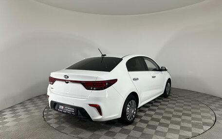 KIA Rio IV, 2020 год, 1 527 000 рублей, 5 фотография
