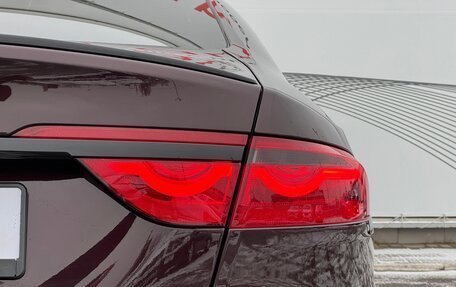 Jaguar XF II, 2018 год, 2 400 000 рублей, 7 фотография