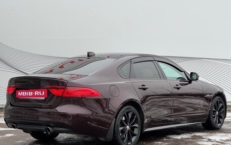 Jaguar XF II, 2018 год, 2 400 000 рублей, 8 фотография