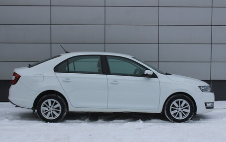 Skoda Rapid I, 2018 год, 1 025 000 рублей, 4 фотография