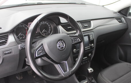 Skoda Rapid I, 2018 год, 1 025 000 рублей, 10 фотография