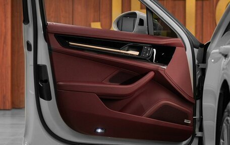 Porsche Panamera, 2024 год, 24 211 000 рублей, 12 фотография