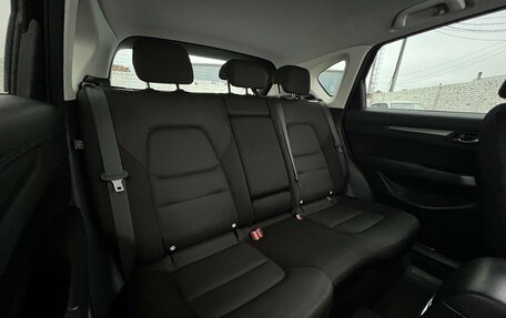 Mazda CX-5 II, 2018 год, 2 374 800 рублей, 13 фотография