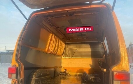 Volkswagen Transporter T4, 1993 год, 360 000 рублей, 6 фотография