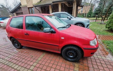 Volkswagen Polo III рестайлинг, 2000 год, 350 000 рублей, 3 фотография