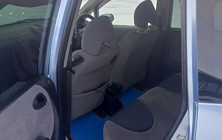 Honda Fit III, 2003 год, 360 000 рублей, 5 фотография