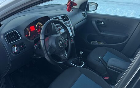 Volkswagen Polo VI (EU Market), 2013 год, 820 000 рублей, 5 фотография