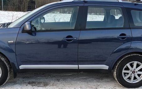 Mitsubishi Outlander III рестайлинг 3, 2008 год, 950 000 рублей, 5 фотография