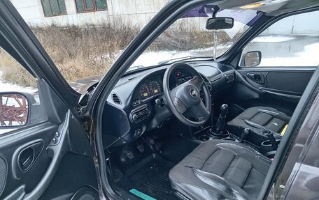 Chevrolet Niva I рестайлинг, 2011 год, 560 000 рублей, 4 фотография