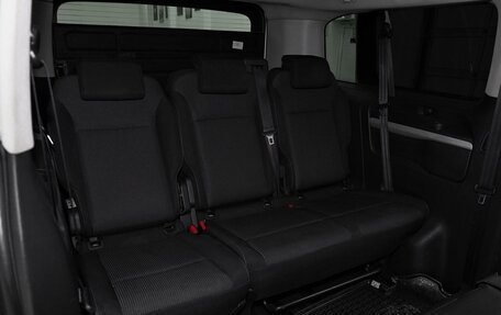 Peugeot Traveller I, 2019 год, 2 649 000 рублей, 13 фотография