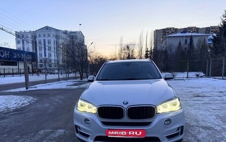BMW X5, 2015 год, 2 700 000 рублей, 3 фотография