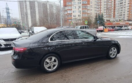 Mercedes-Benz E-Класс, 2021 год, 3 850 000 рублей, 8 фотография