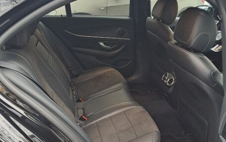 Mercedes-Benz E-Класс, 2021 год, 3 850 000 рублей, 14 фотография