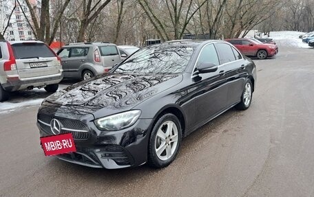 Mercedes-Benz E-Класс, 2021 год, 3 850 000 рублей, 10 фотография