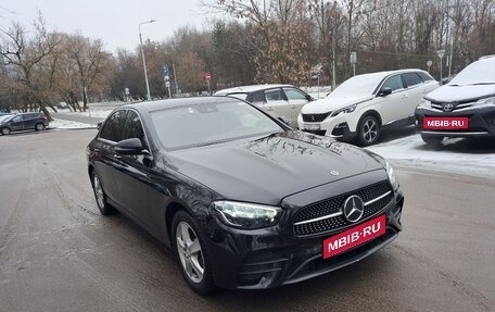 Mercedes-Benz E-Класс, 2021 год, 3 850 000 рублей, 13 фотография