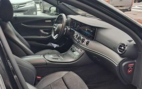 Mercedes-Benz E-Класс, 2021 год, 3 850 000 рублей, 18 фотография