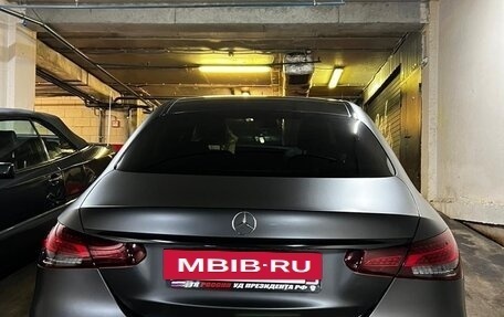 Mercedes-Benz E-Класс, 2022 год, 6 399 000 рублей, 2 фотография