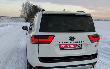 Toyota Land Cruiser, 2021 год, 12 500 000 рублей, 2 фотография