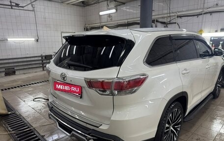 Toyota Highlander III, 2014 год, 2 950 000 рублей, 7 фотография