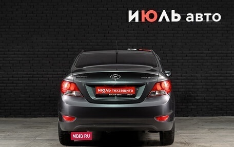 Hyundai Solaris II рестайлинг, 2013 год, 980 000 рублей, 6 фотография