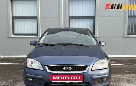 Ford Focus II рестайлинг, 2006 год, 325 000 рублей, 2 фотография