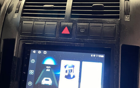 Volkswagen Polo IV рестайлинг, 2002 год, 219 000 рублей, 13 фотография