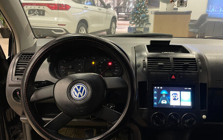 Volkswagen Polo IV рестайлинг, 2002 год, 219 000 рублей, 15 фотография