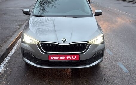 Skoda Rapid II, 2022 год, 1 900 000 рублей, 1 фотография