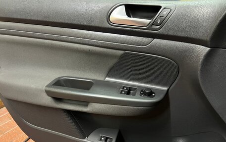 Volkswagen Golf V, 2006 год, 349 999 рублей, 11 фотография