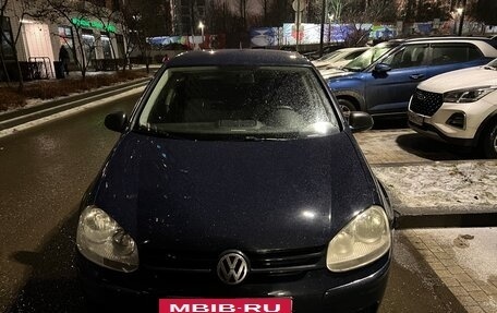 Volkswagen Golf V, 2006 год, 349 999 рублей, 20 фотография